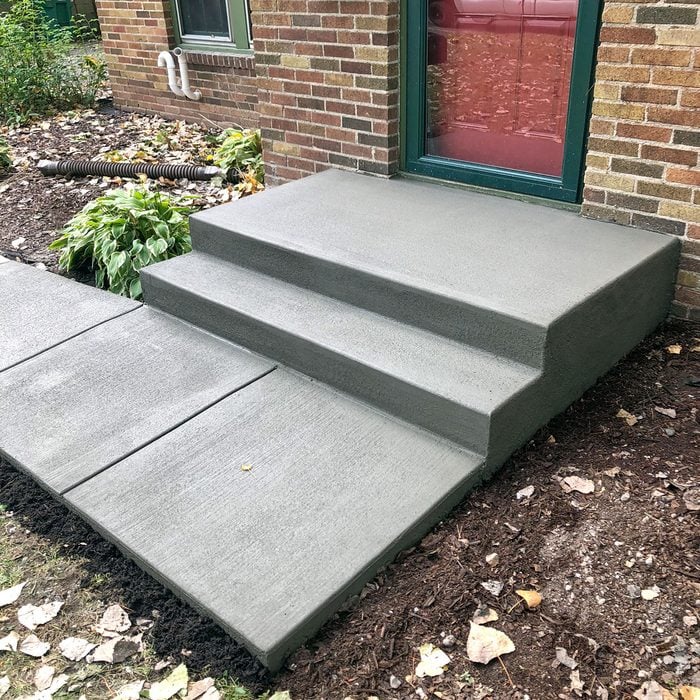 Concrete steps and landing